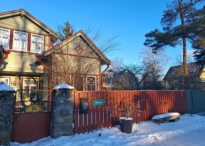 Manna - Charming Flat In A Historic House * Tallinn