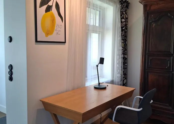 Manna - Charming Flat In A Historic House Daire Tallinn